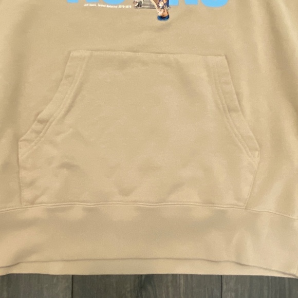 Jeff Koons x Uniqlo Seated Ballerina Tan Hoodie Size M - Picture 5 of 9